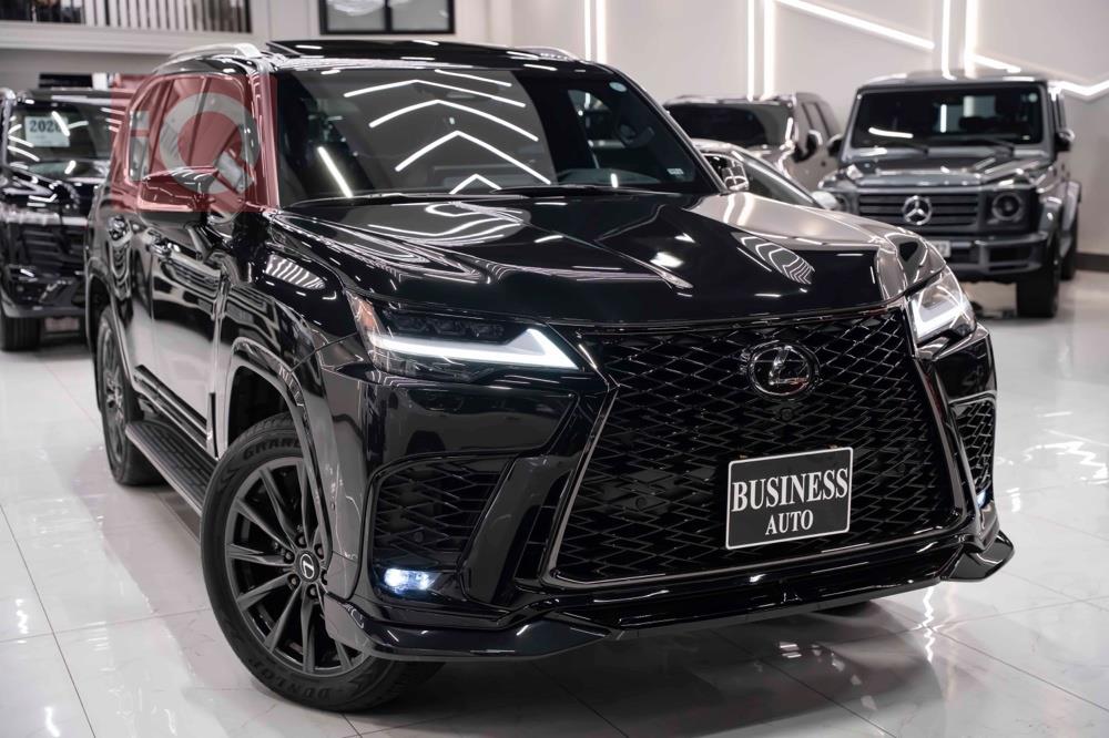 Lexus LX